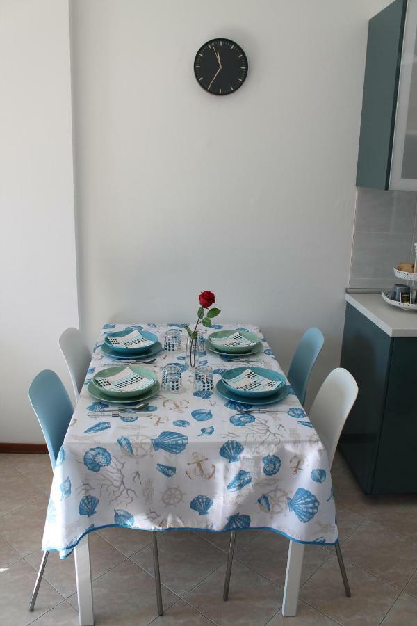 Blueholiday Appartement Piombino Buitenkant foto