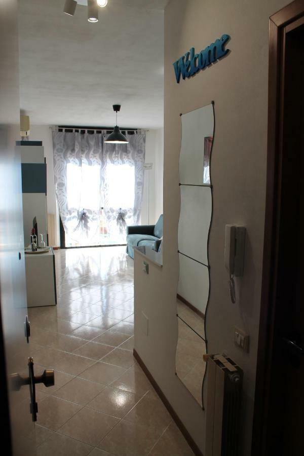 Blueholiday Appartement Piombino Buitenkant foto