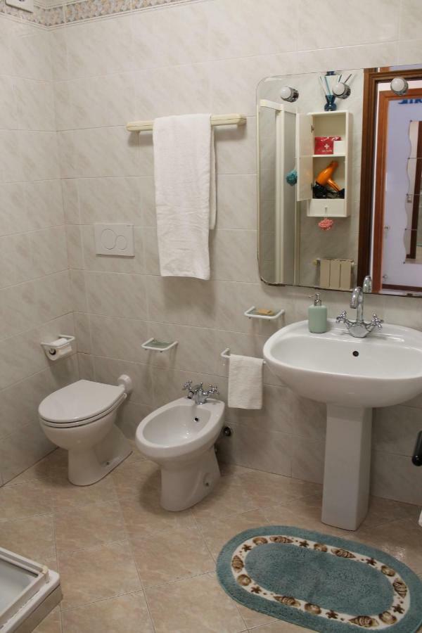 Blueholiday Appartement Piombino Buitenkant foto